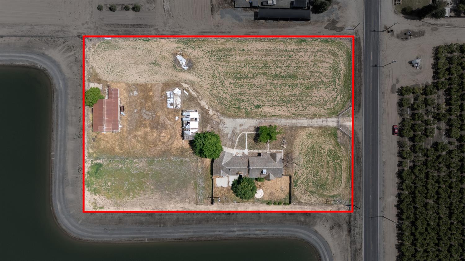 6766 Ave 408, Dinuba, CA 93618