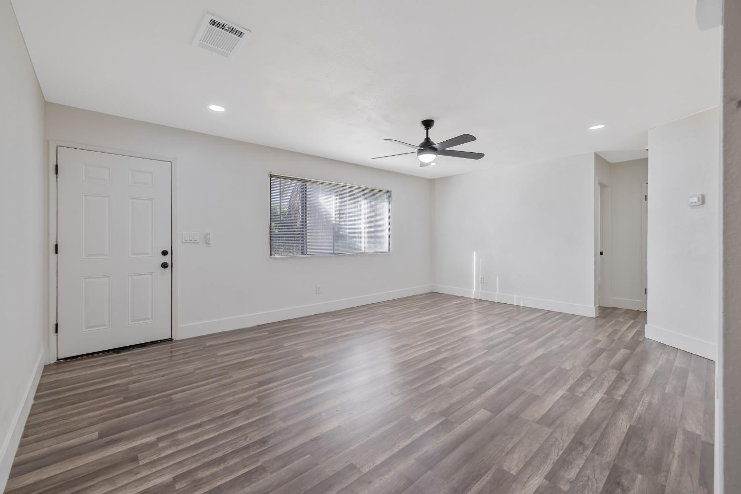 1305 Alameda Ave, Chowchilla, CA 93610