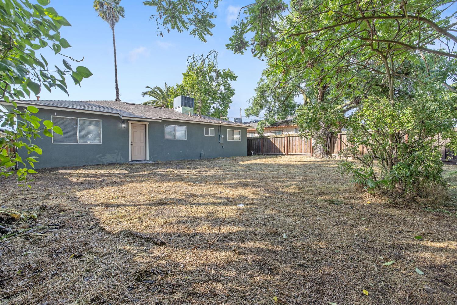 1305 Alameda Ave, Chowchilla, CA 93610