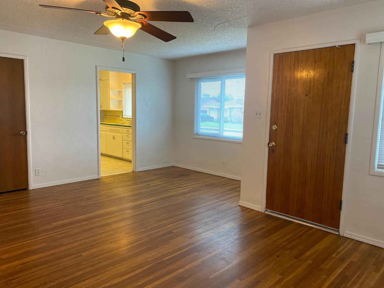 3235 E Princeton Ave, Fresno, CA 93703