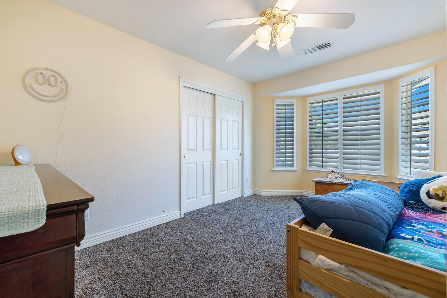 5741 Elwood Rd, Sanger, CA 93657