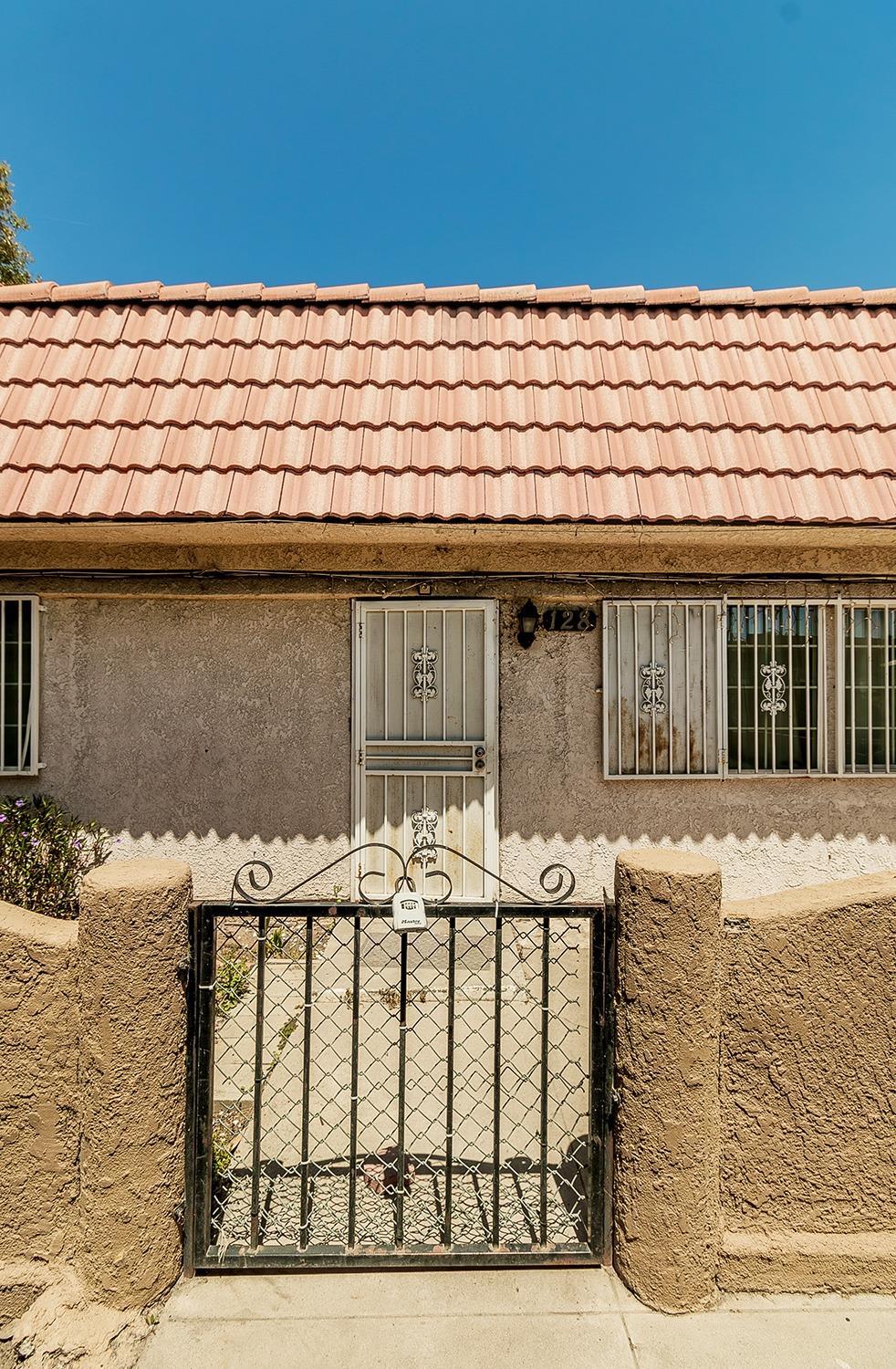 1715 W Clinton Ave #128, Fresno, CA 93705