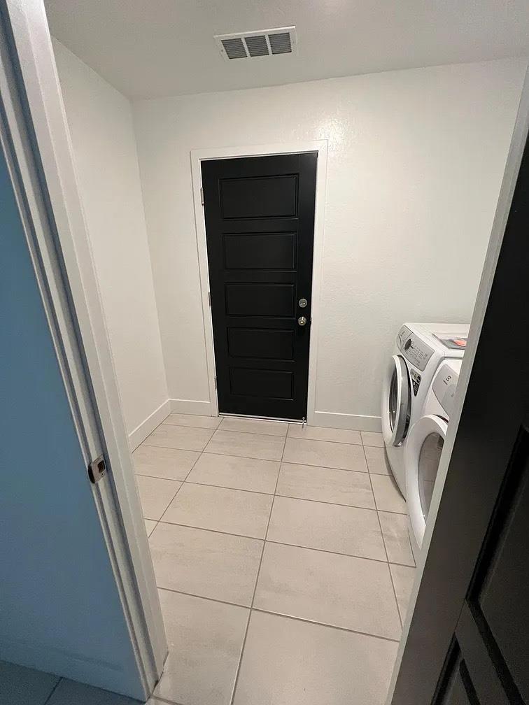 555 N Citadel Ln, Clovis, CA 93611