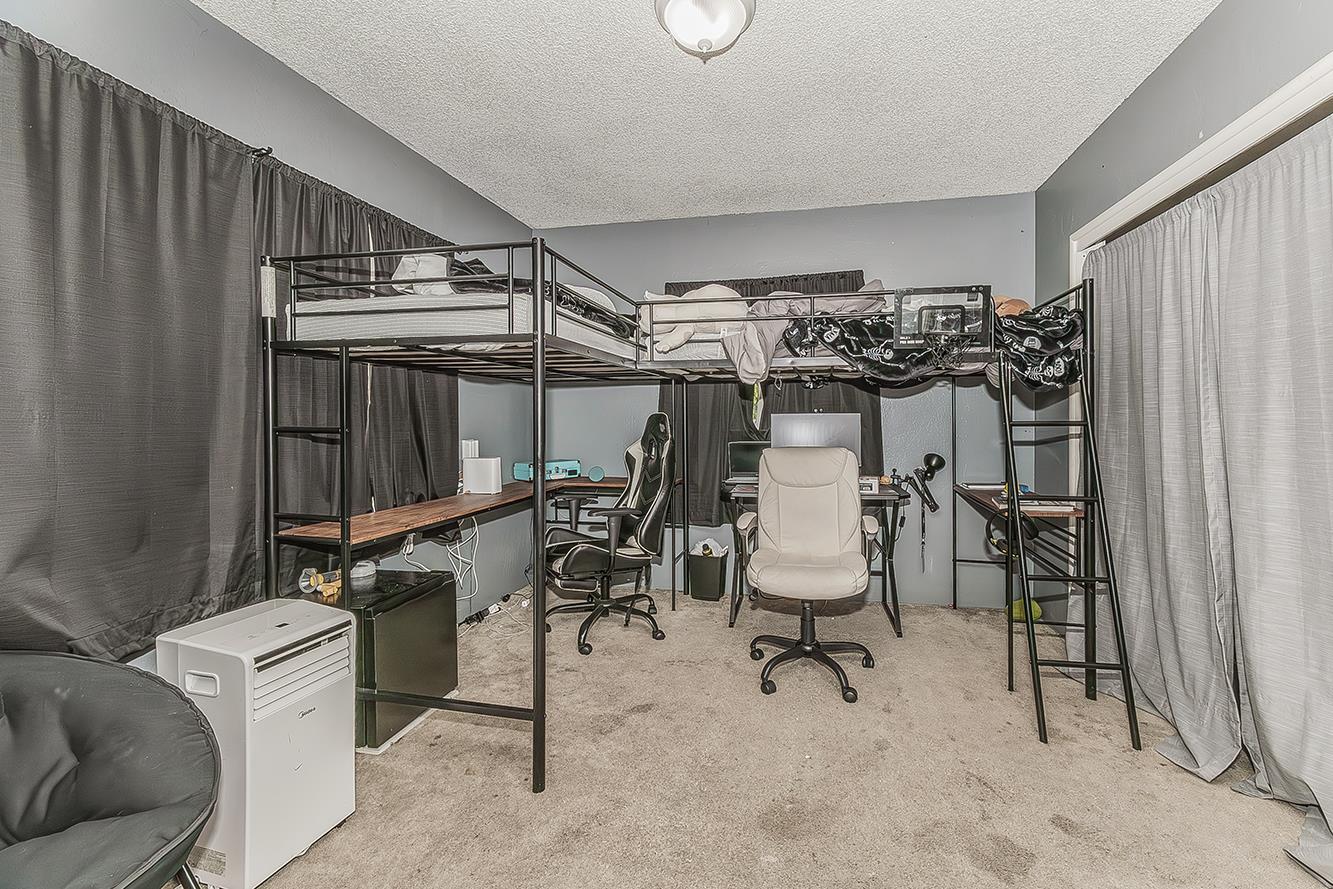 2937 E Willis Ave, Fresno, CA 93726