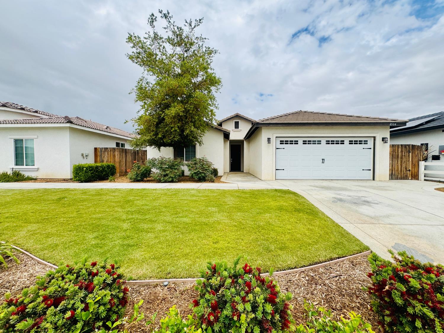 8504 Kowa St, Bakersfield, CA 93314