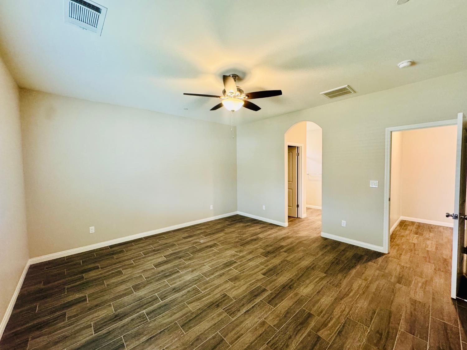 8504 Kowa St, Bakersfield, CA 93314