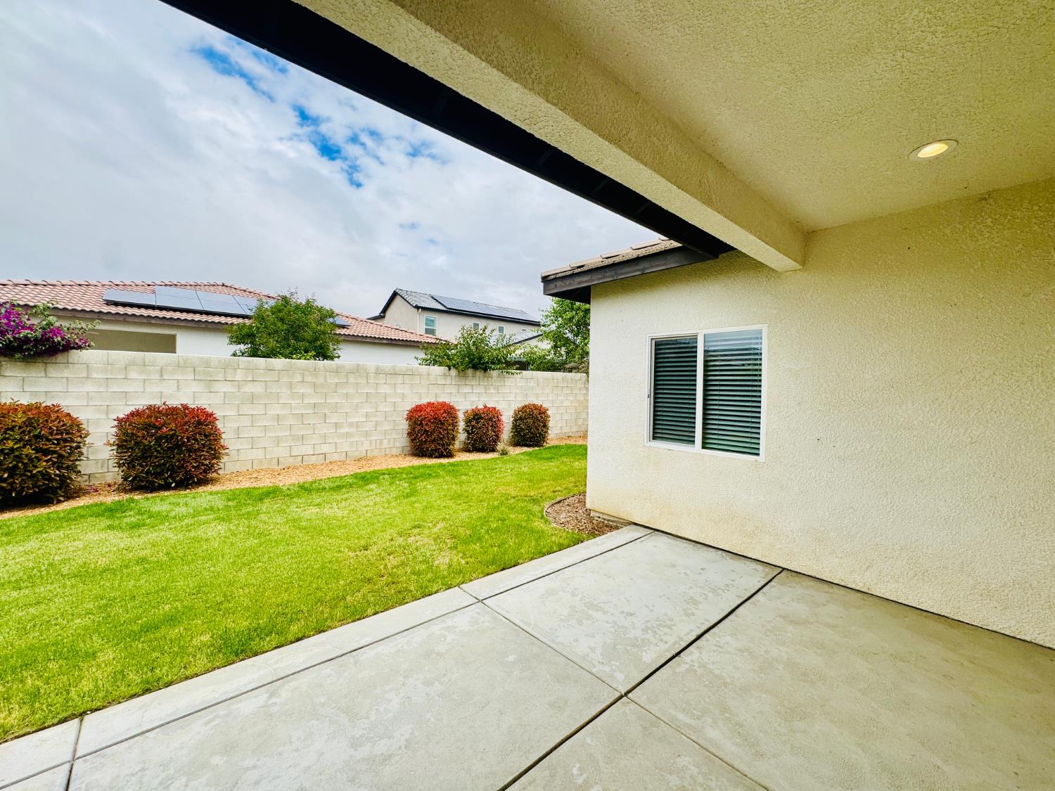 8504 Kowa St, Bakersfield, CA 93314