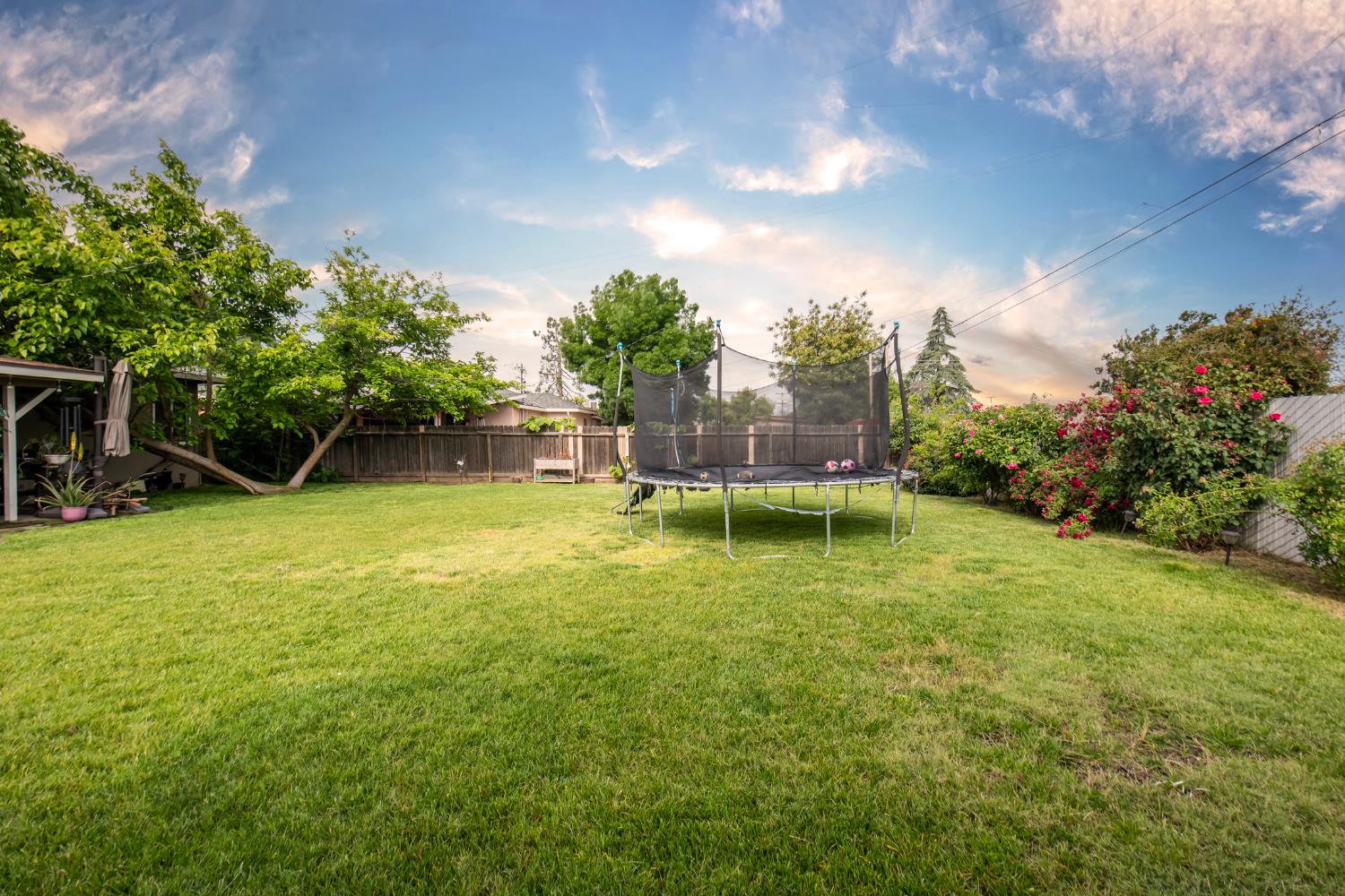 814 W Vassar Ave, Fresno, CA 93705