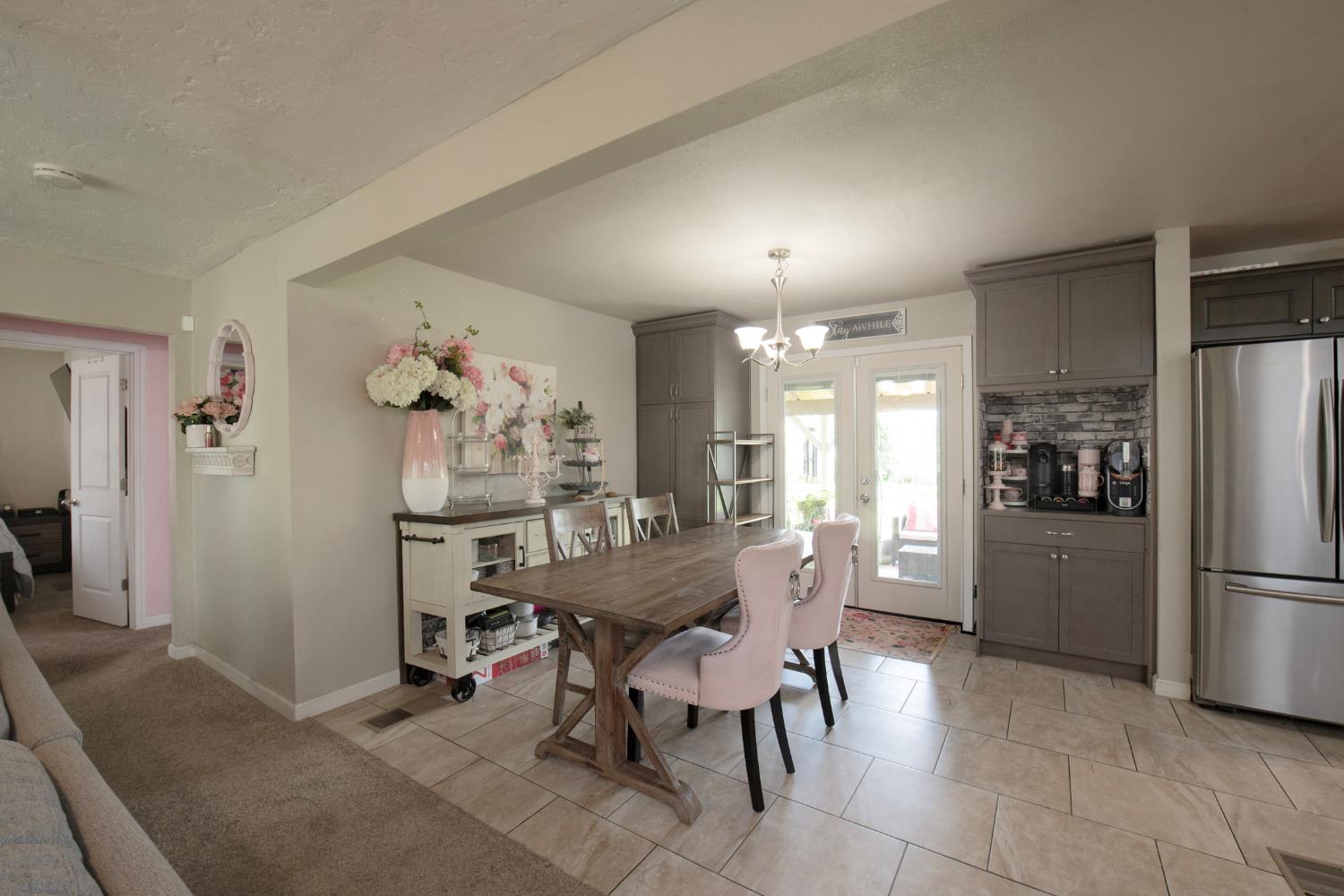 814 W Vassar Ave, Fresno, CA 93705