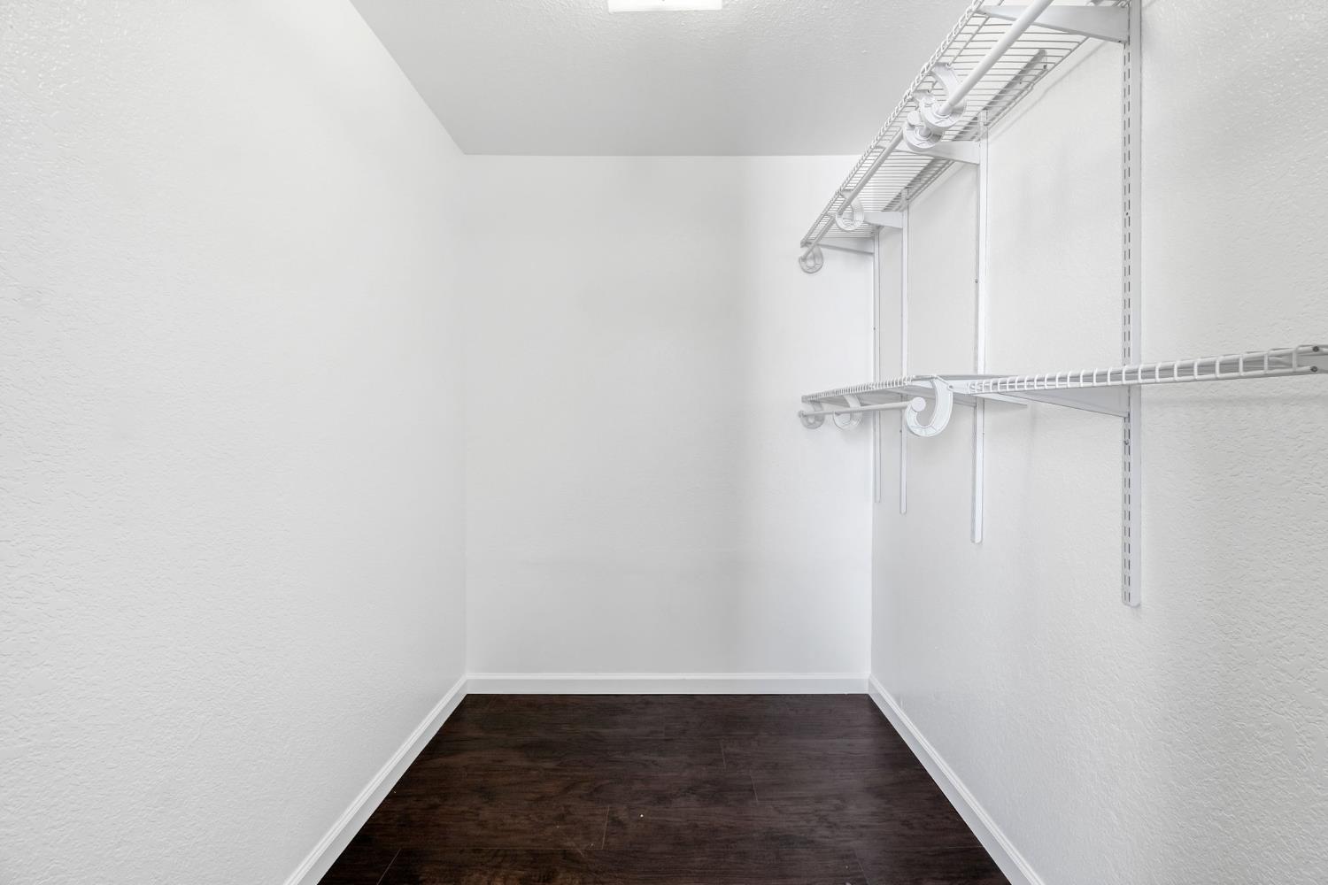 5306 N Carlsbad Ave, Fresno, CA 93722