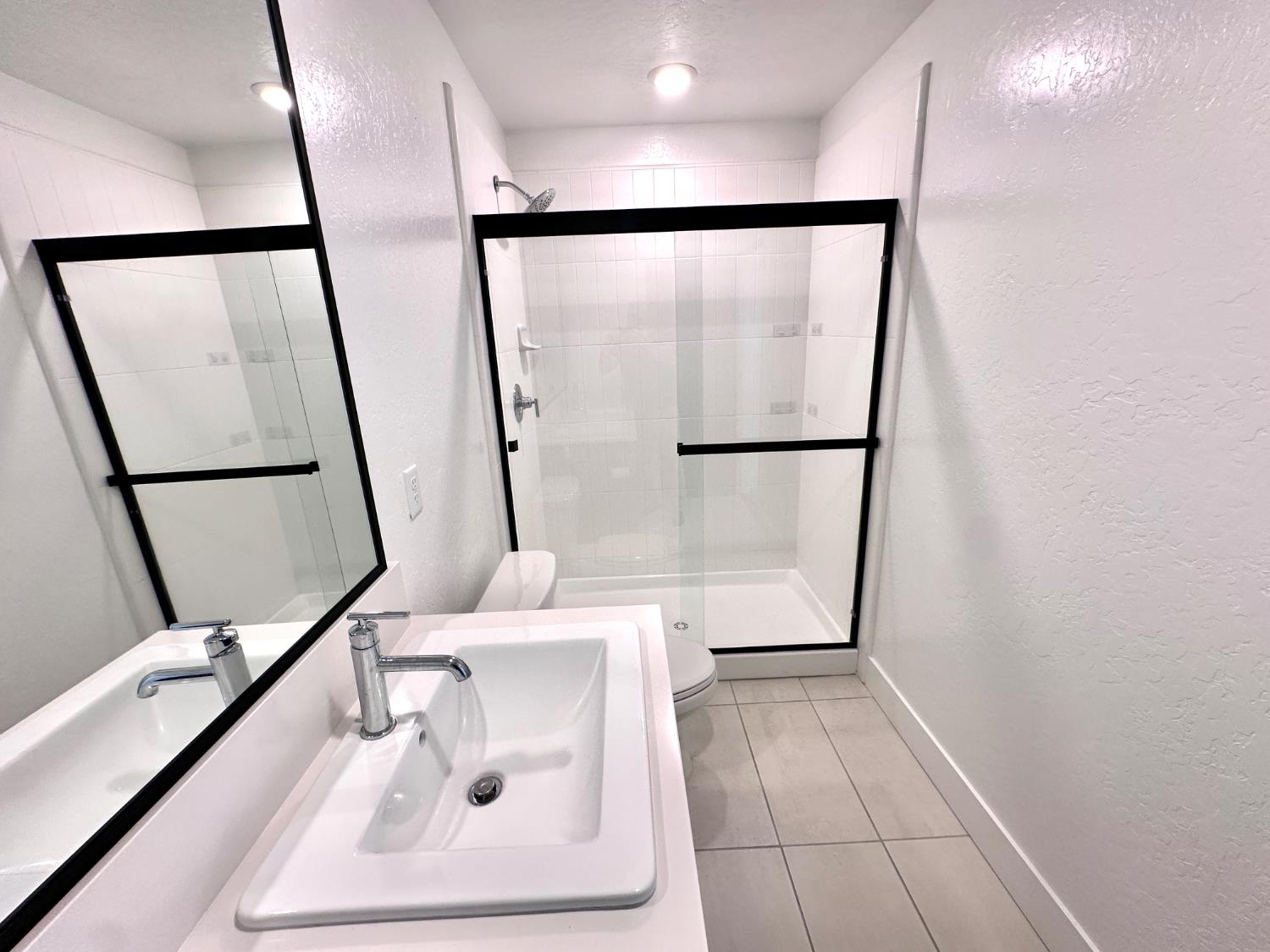 478 Mahogany Ln, Clovis, CA 93611