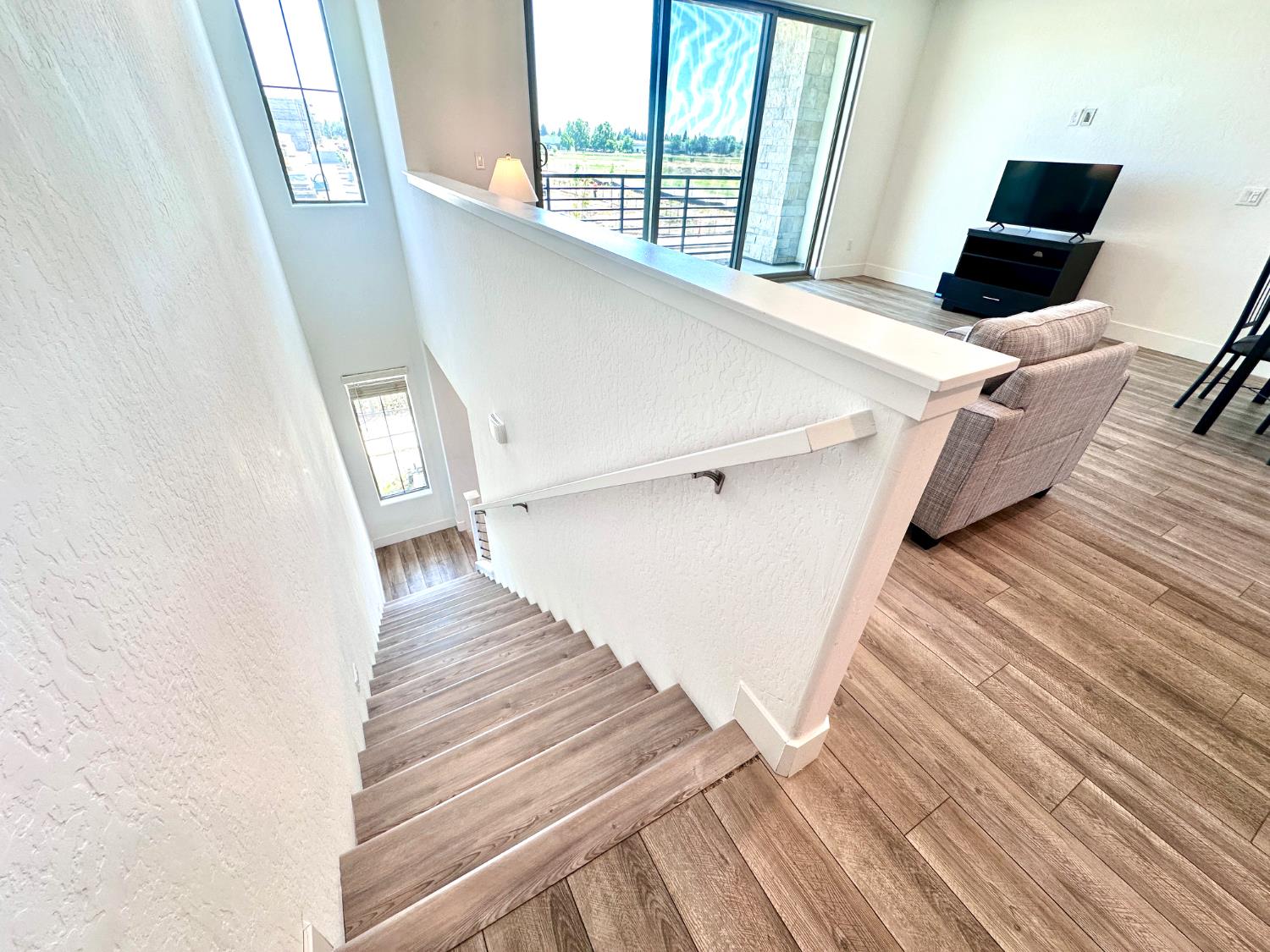 478 Mahogany Ln, Clovis, CA 93611