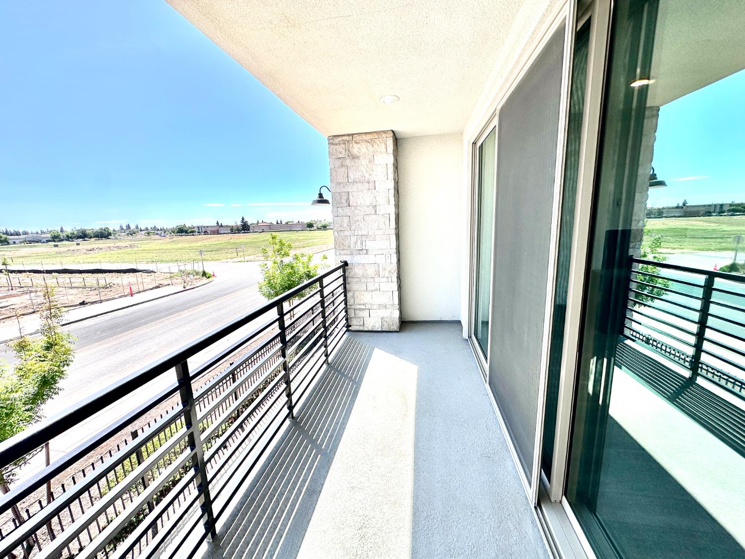 478 Mahogany Ln, Clovis, CA 93611