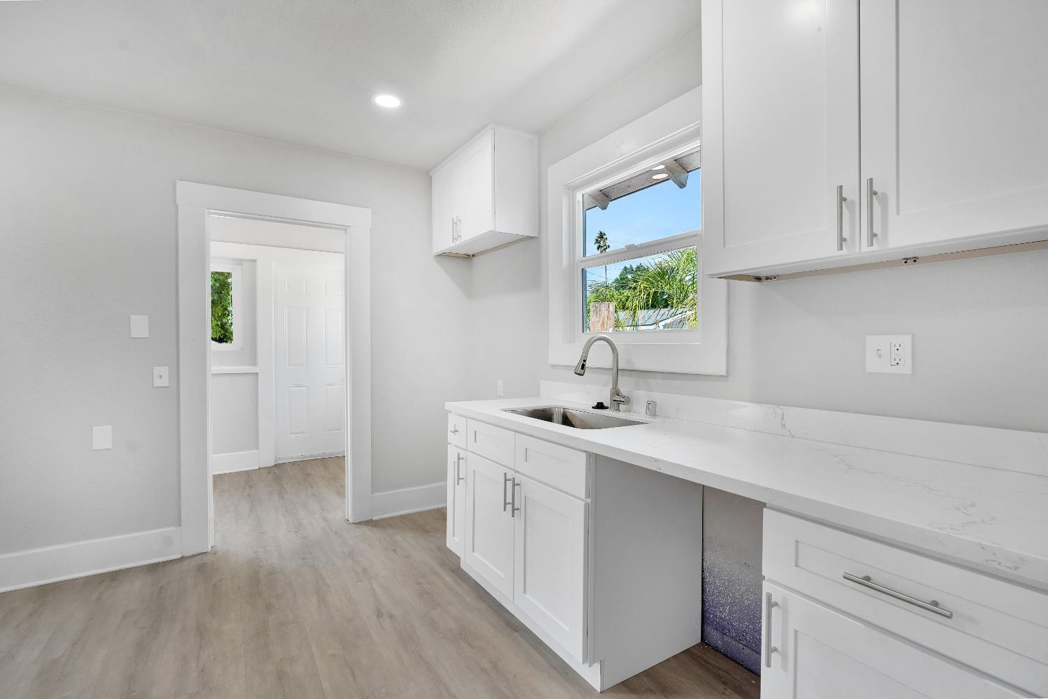 3935 E Balch Ave, Fresno, CA 93702