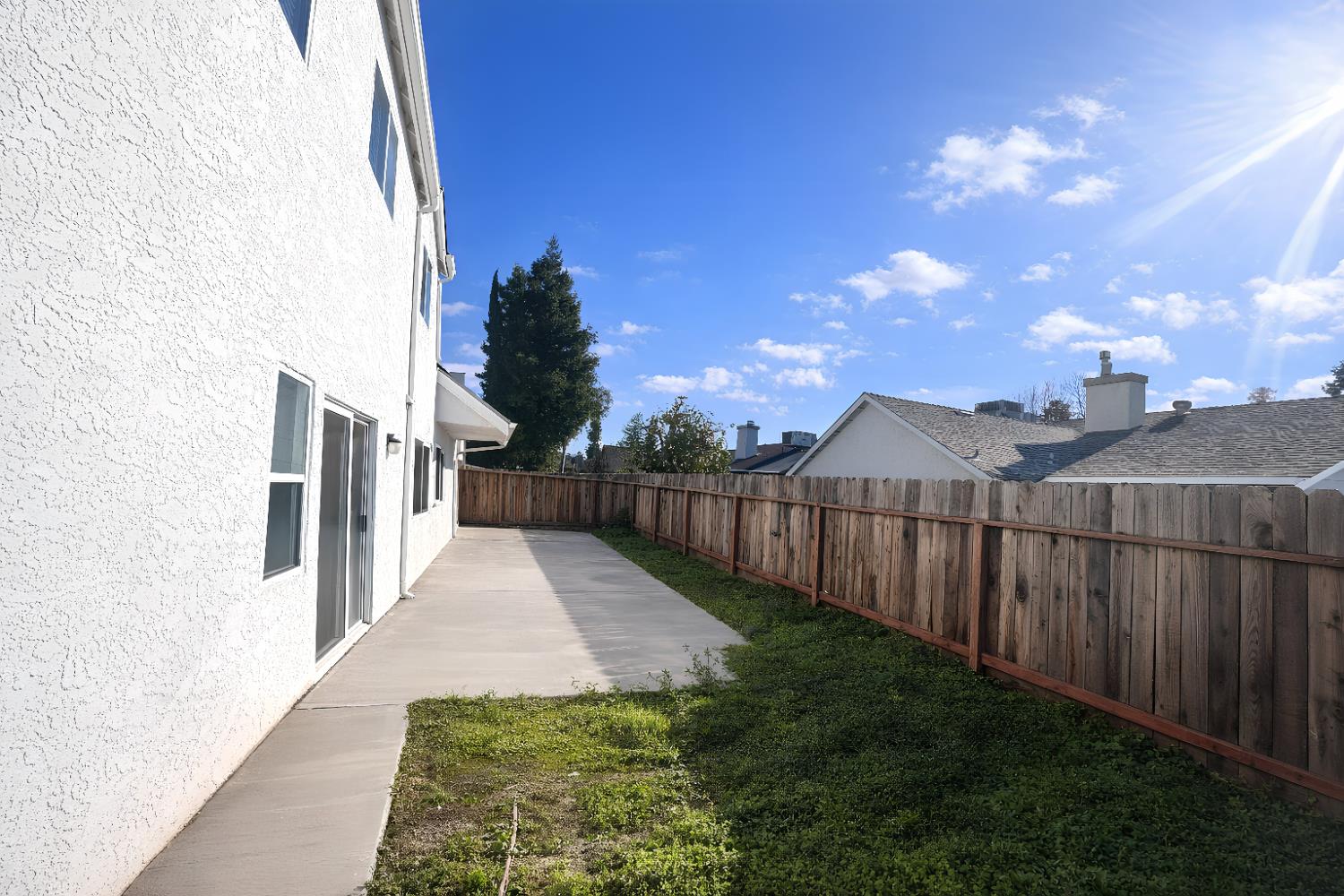 1815 E Frederick Ave, Fresno, CA 93720