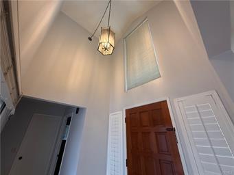 1854 Cougar Ln, Clovis, CA 93611