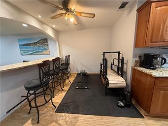 1854 Cougar Ln, Clovis, CA 93611