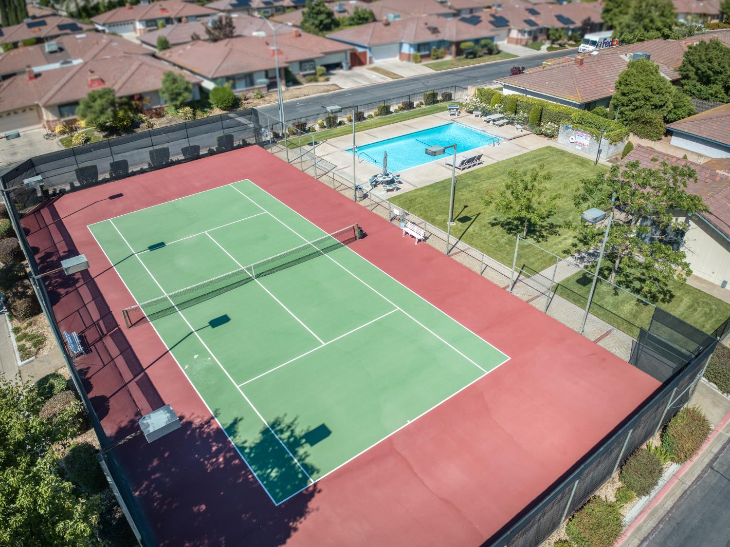 938 E Goshen Ave, Fresno, CA 93720