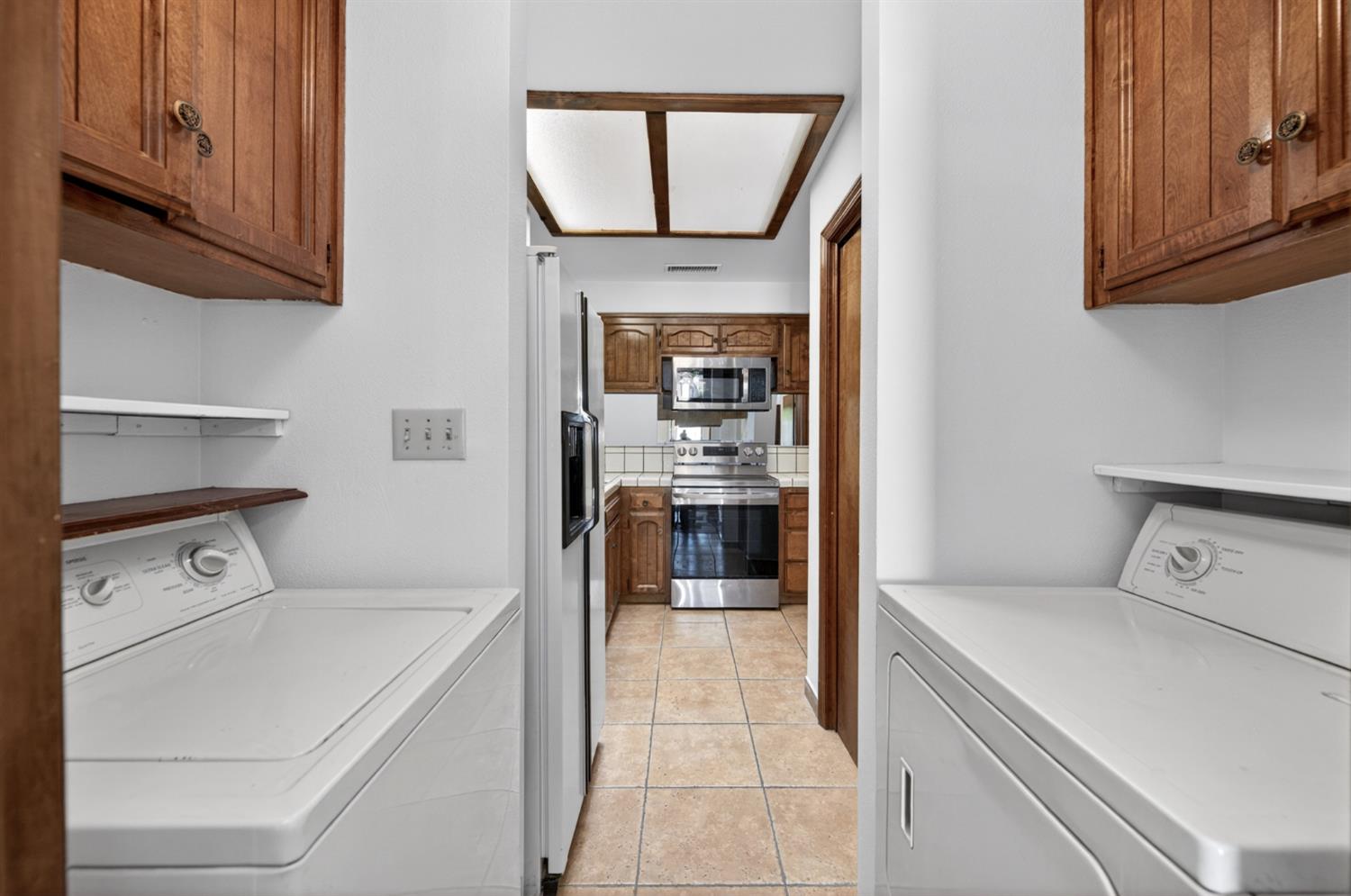 2803 W Celeste Ave #4, Fresno, CA 93711