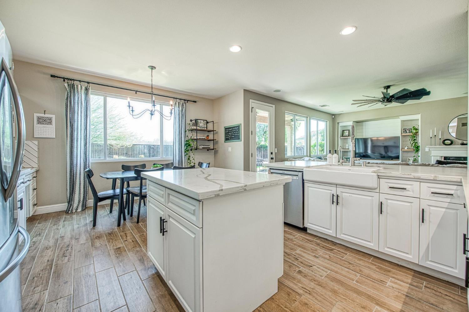 4686 N Arrow Ridge Way, Clovis, CA 93619