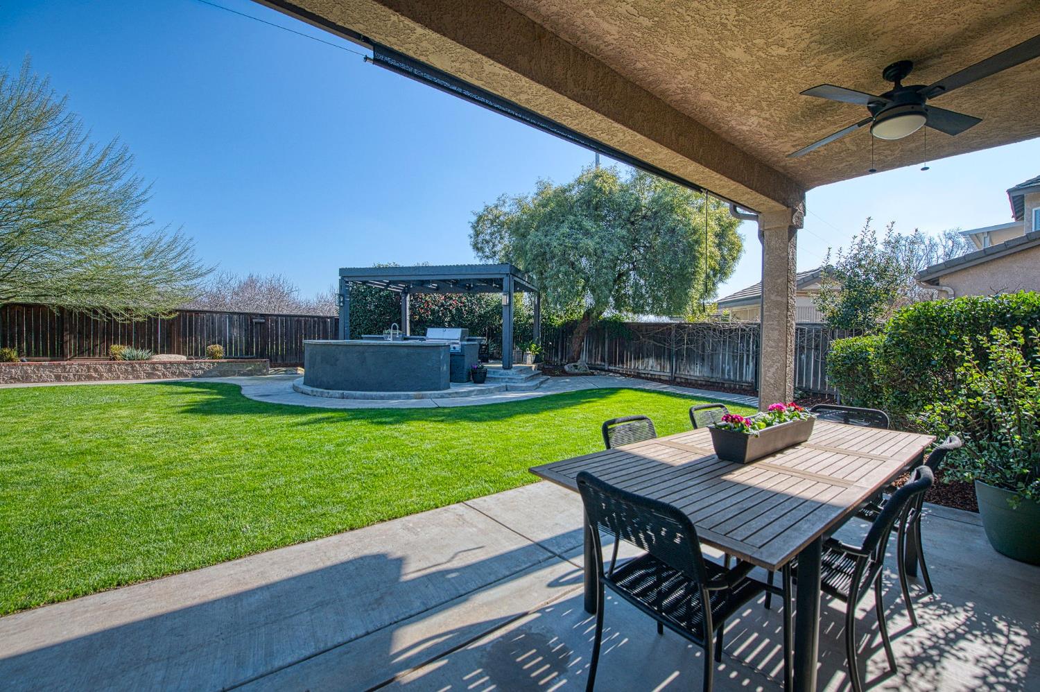 4686 N Arrow Ridge Way, Clovis, CA 93619