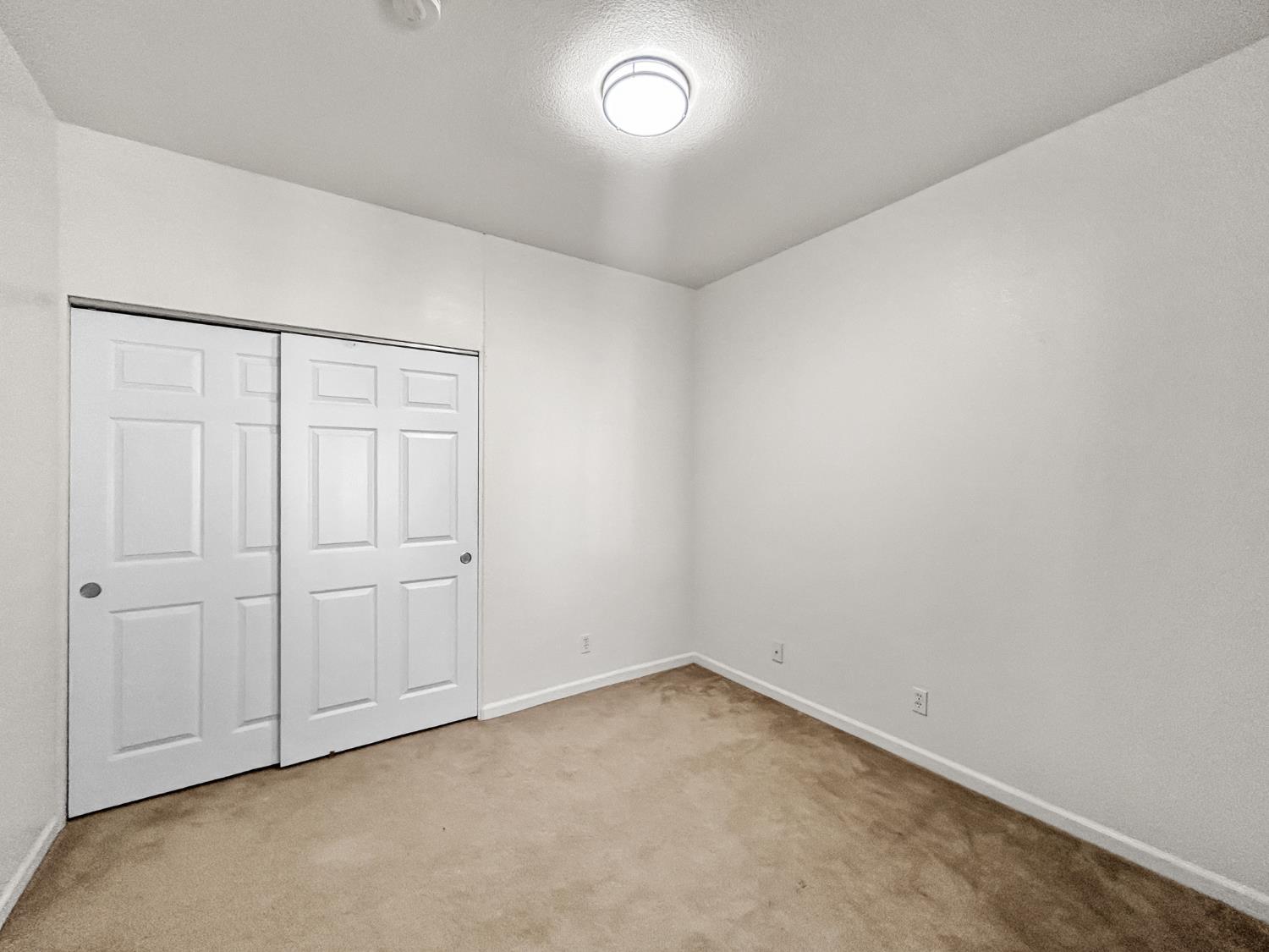 2312 S Bush Ave, Fresno, CA 93727