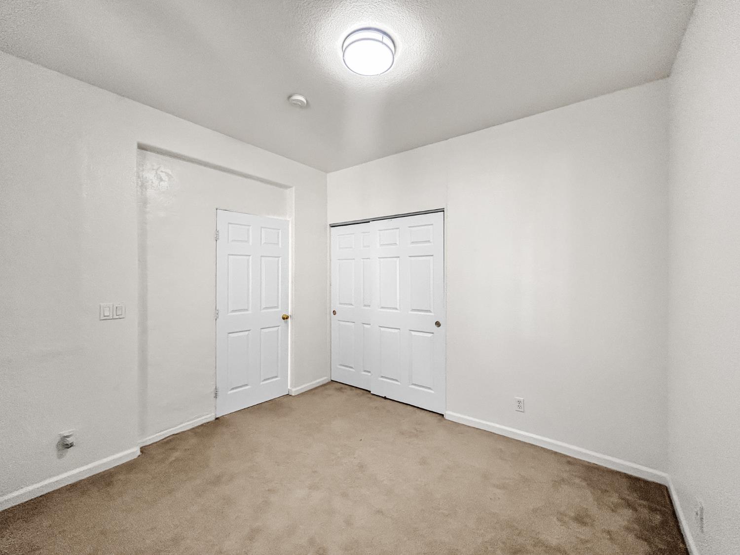 2312 S Bush Ave, Fresno, CA 93727