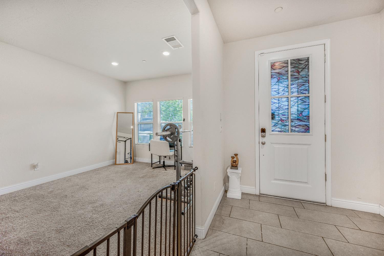 5432 W Lamona Ave, Fresno, CA 93722