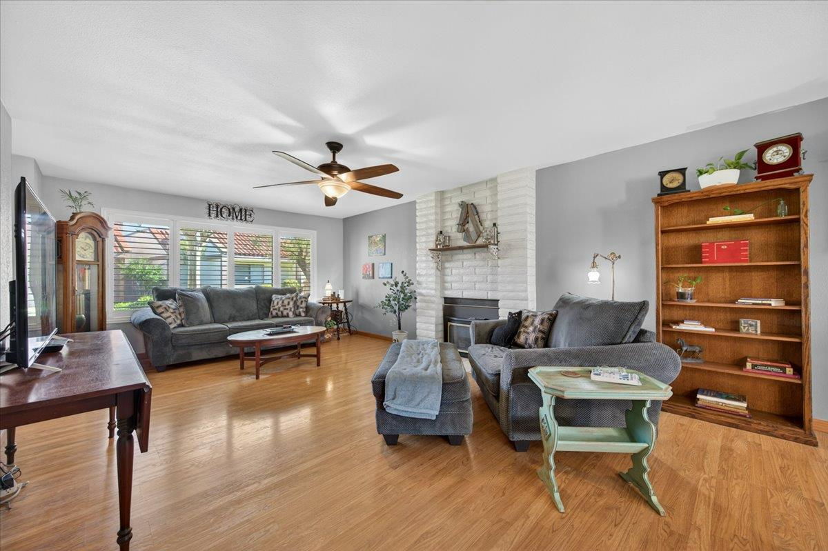 1767 W Santa Ana Ave, Fresno, CA 93705