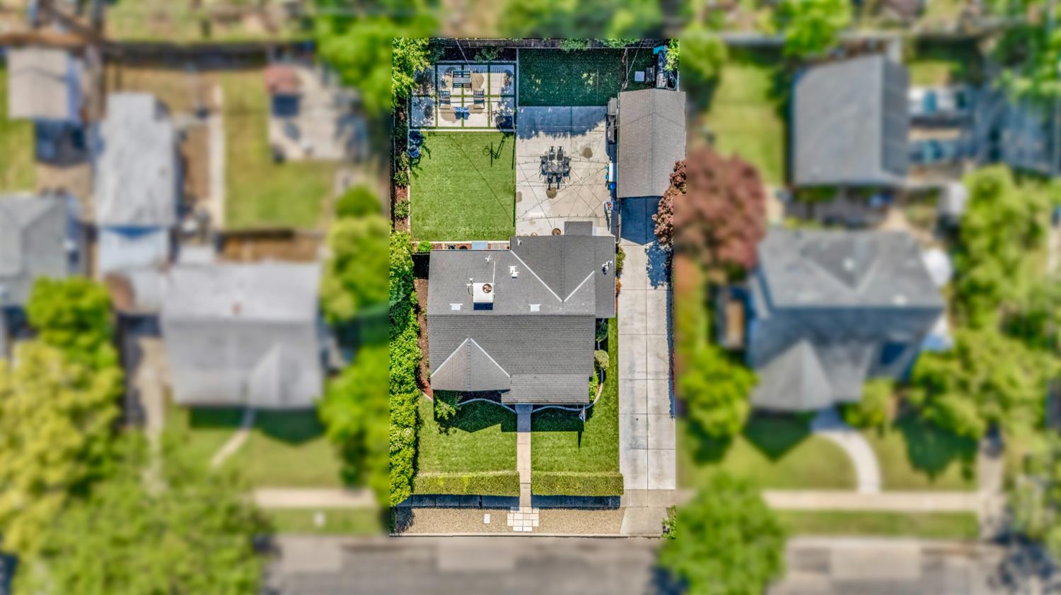 1820 Orchard Ln, Merced, CA 93540