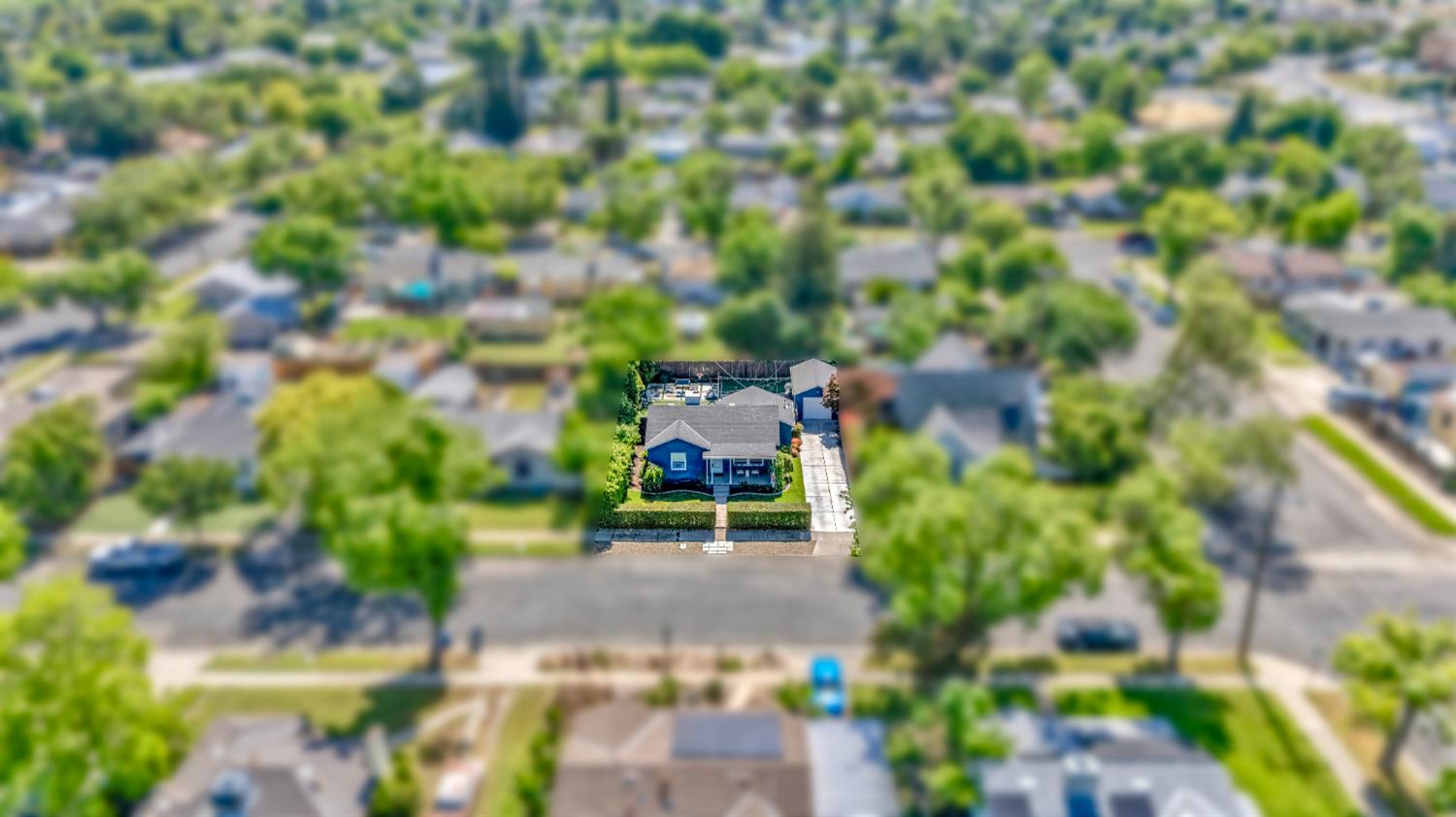 1820 Orchard Ln, Merced, CA 93540