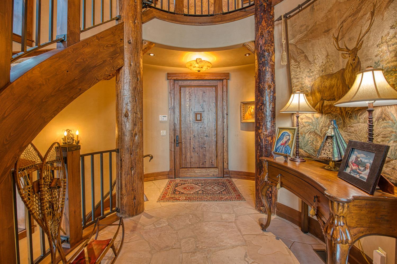 44483 Lakeview Ave, Shaver Lake, CA 93664