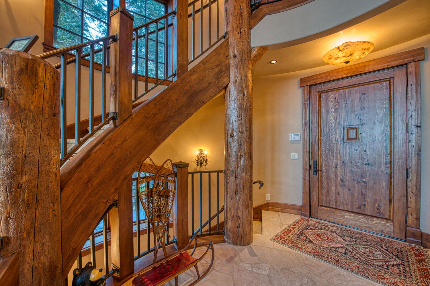 44483 Lakeview Ave, Shaver Lake, CA 93664