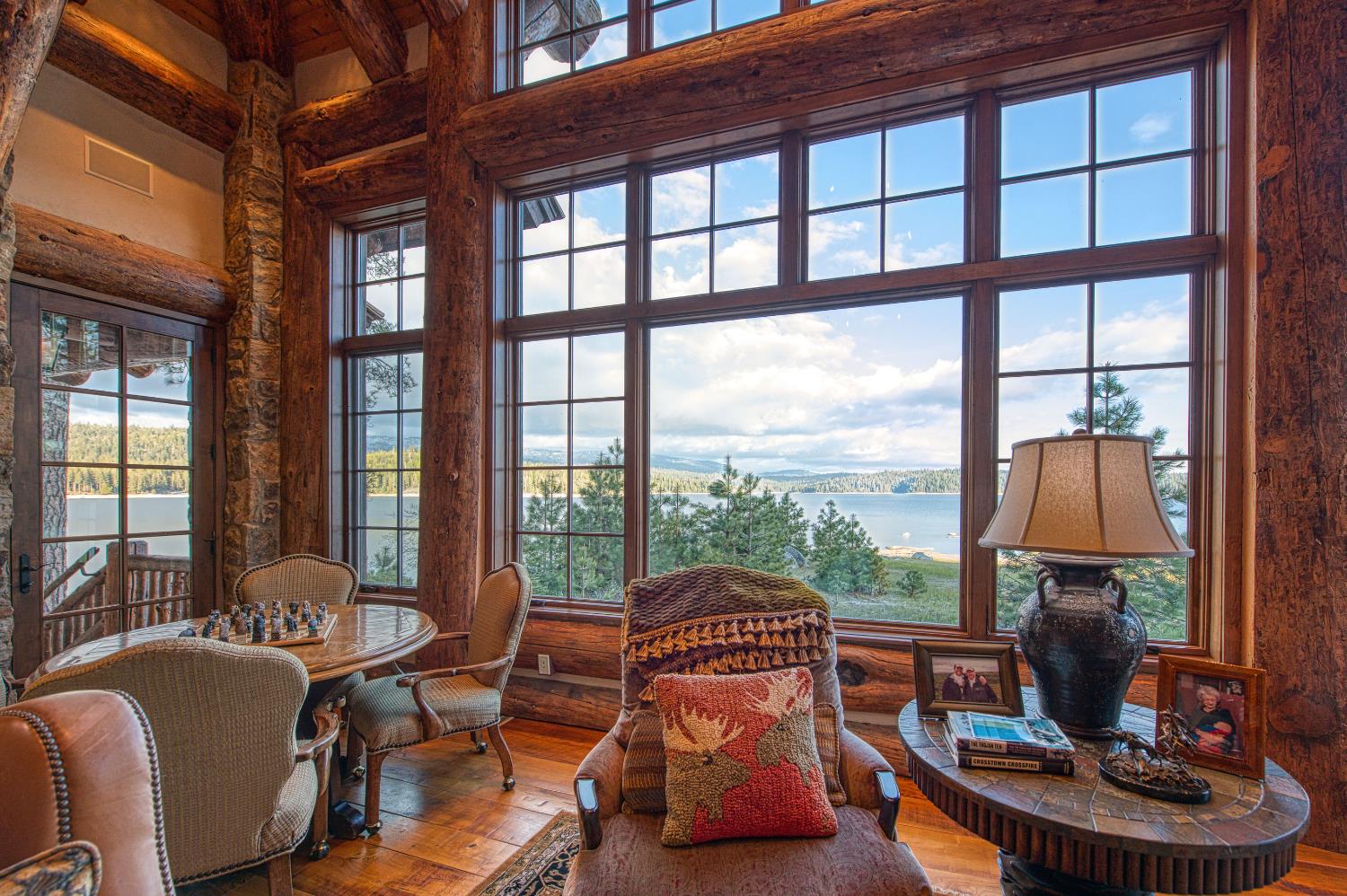 44483 Lakeview Ave, Shaver Lake, CA 93664