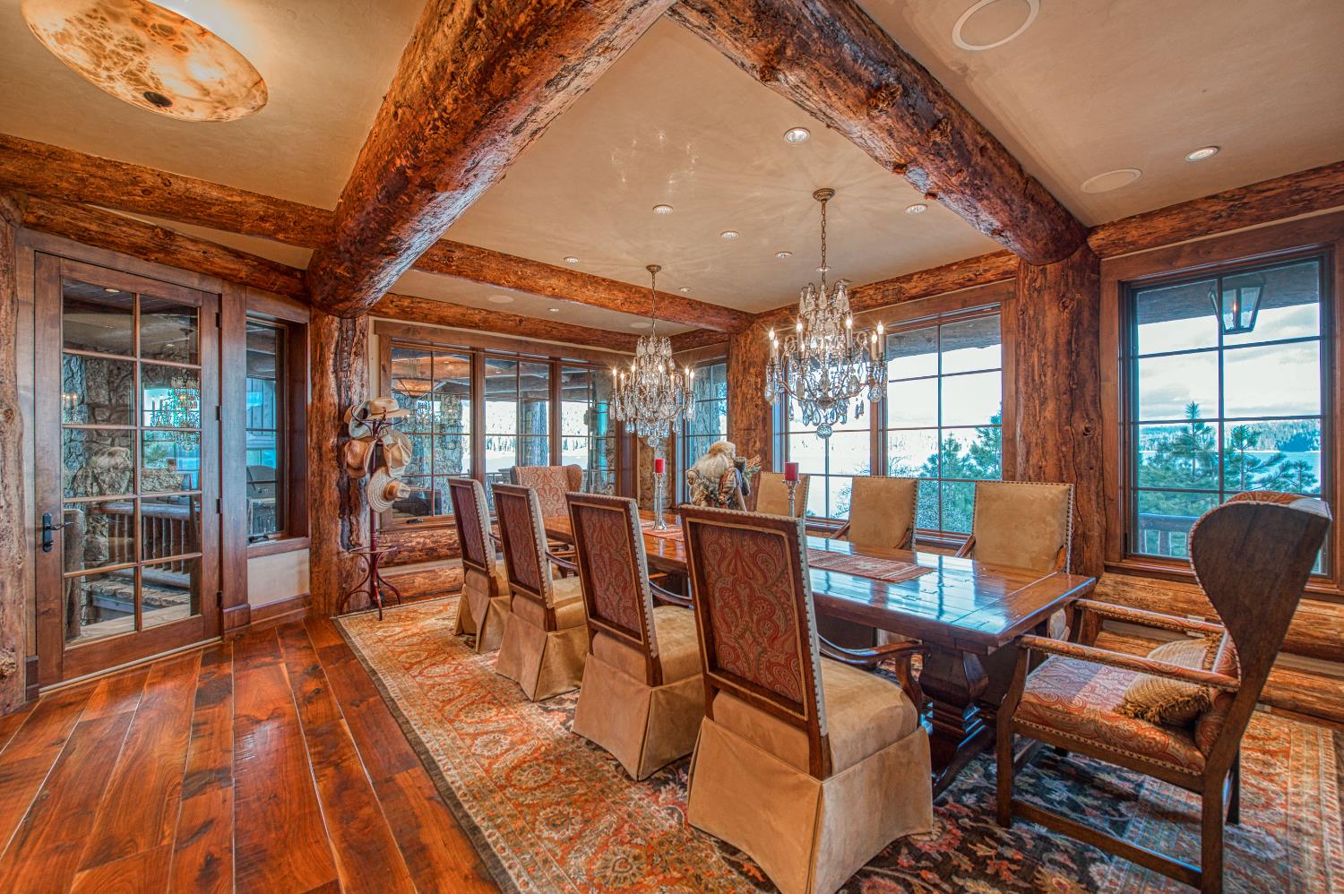 44483 Lakeview Ave, Shaver Lake, CA 93664