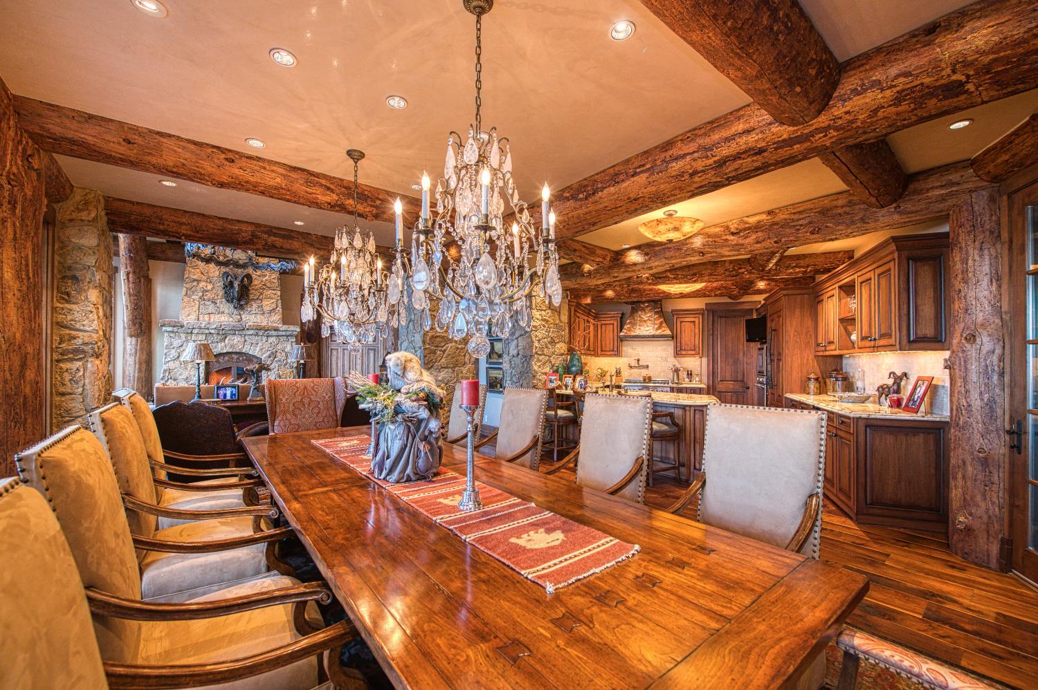 44483 Lakeview Ave, Shaver Lake, CA 93664