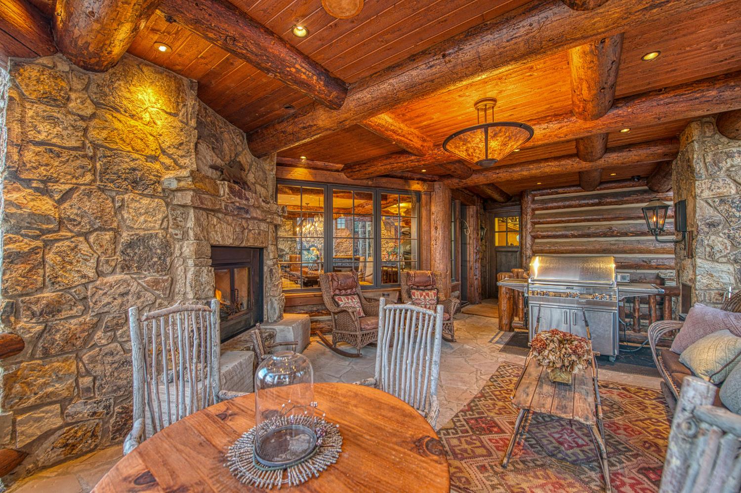 44483 Lakeview Ave, Shaver Lake, CA 93664