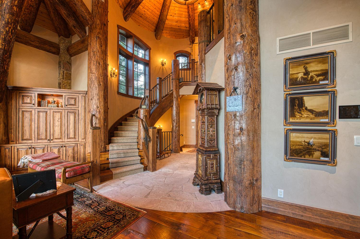 44483 Lakeview Ave, Shaver Lake, CA 93664