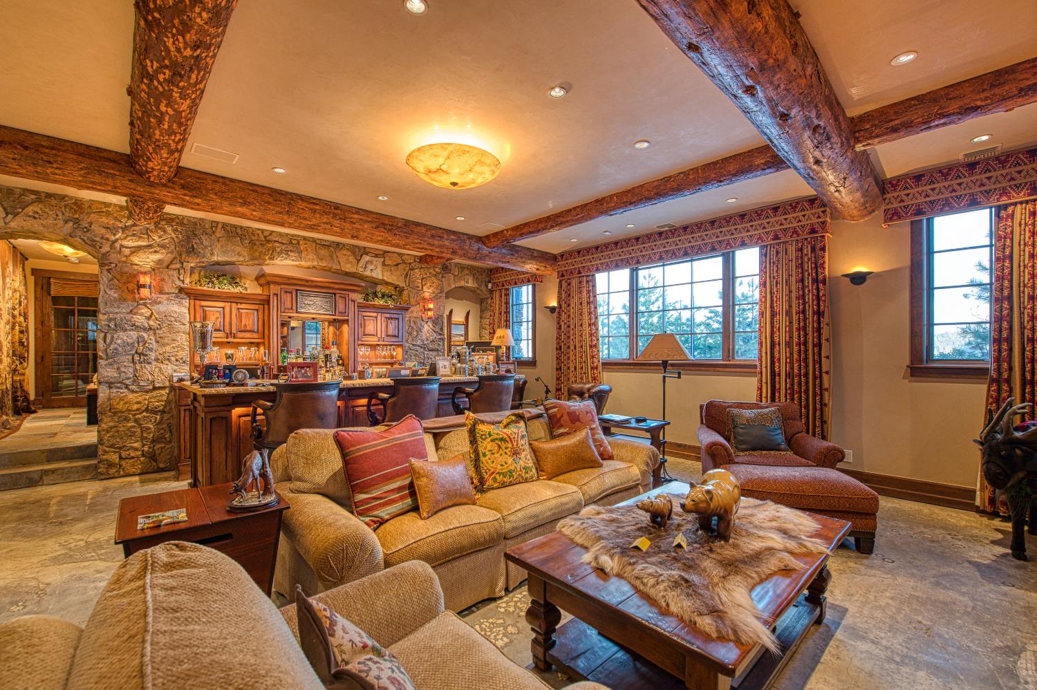 44483 Lakeview Ave, Shaver Lake, CA 93664