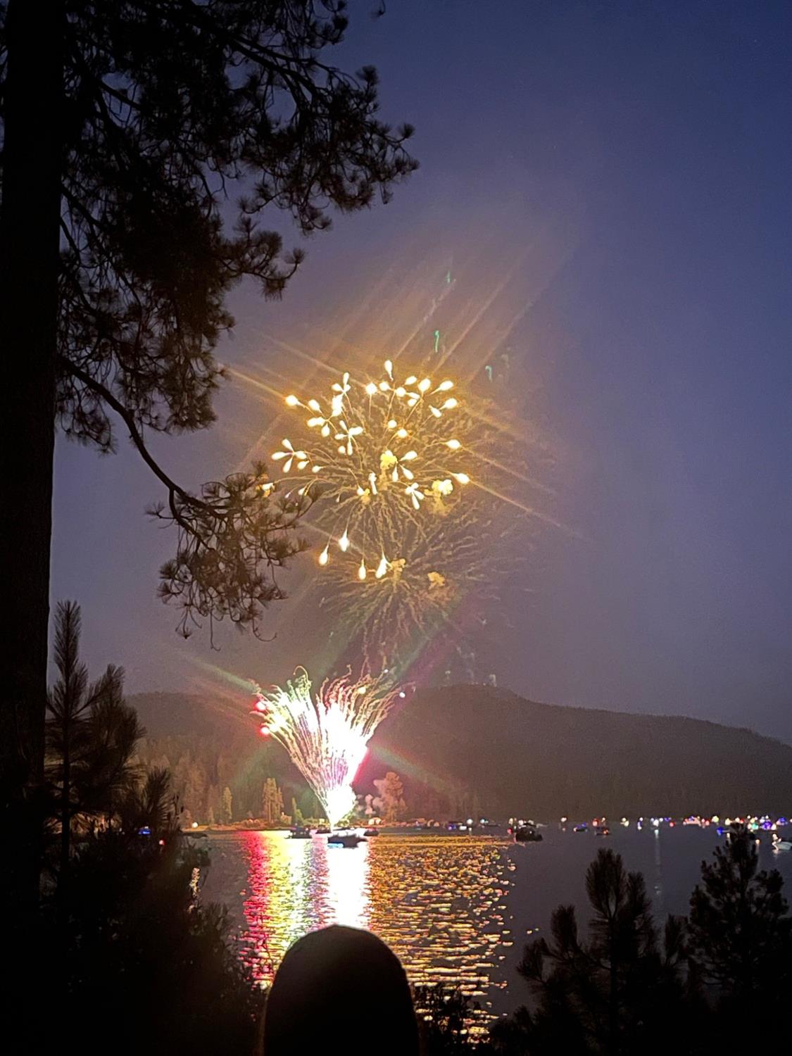 44483 Lakeview Ave, Shaver Lake, CA 93664