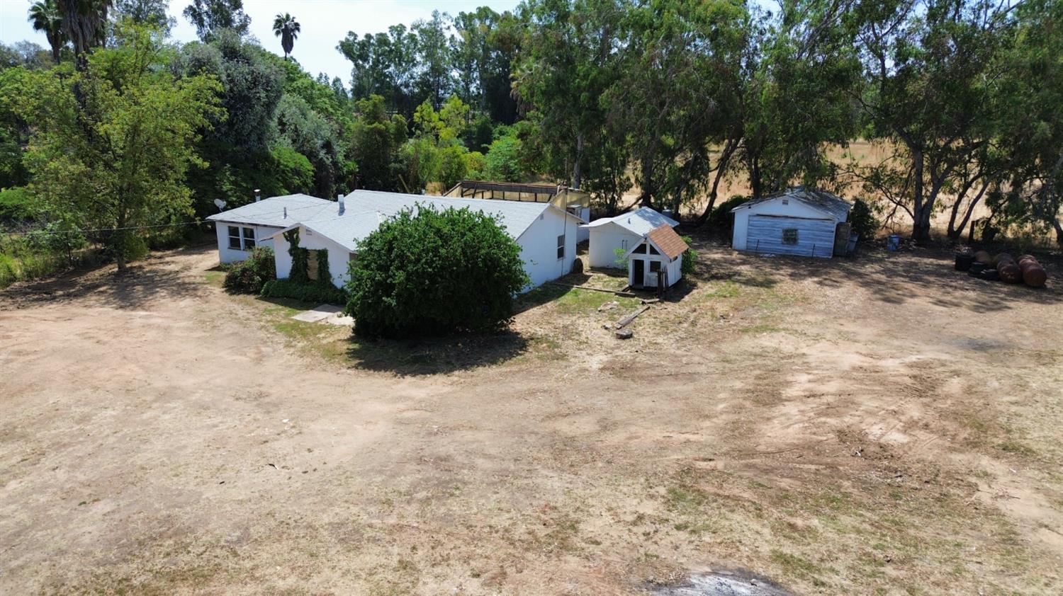 19637 E American Ave, Reedley, CA 93654