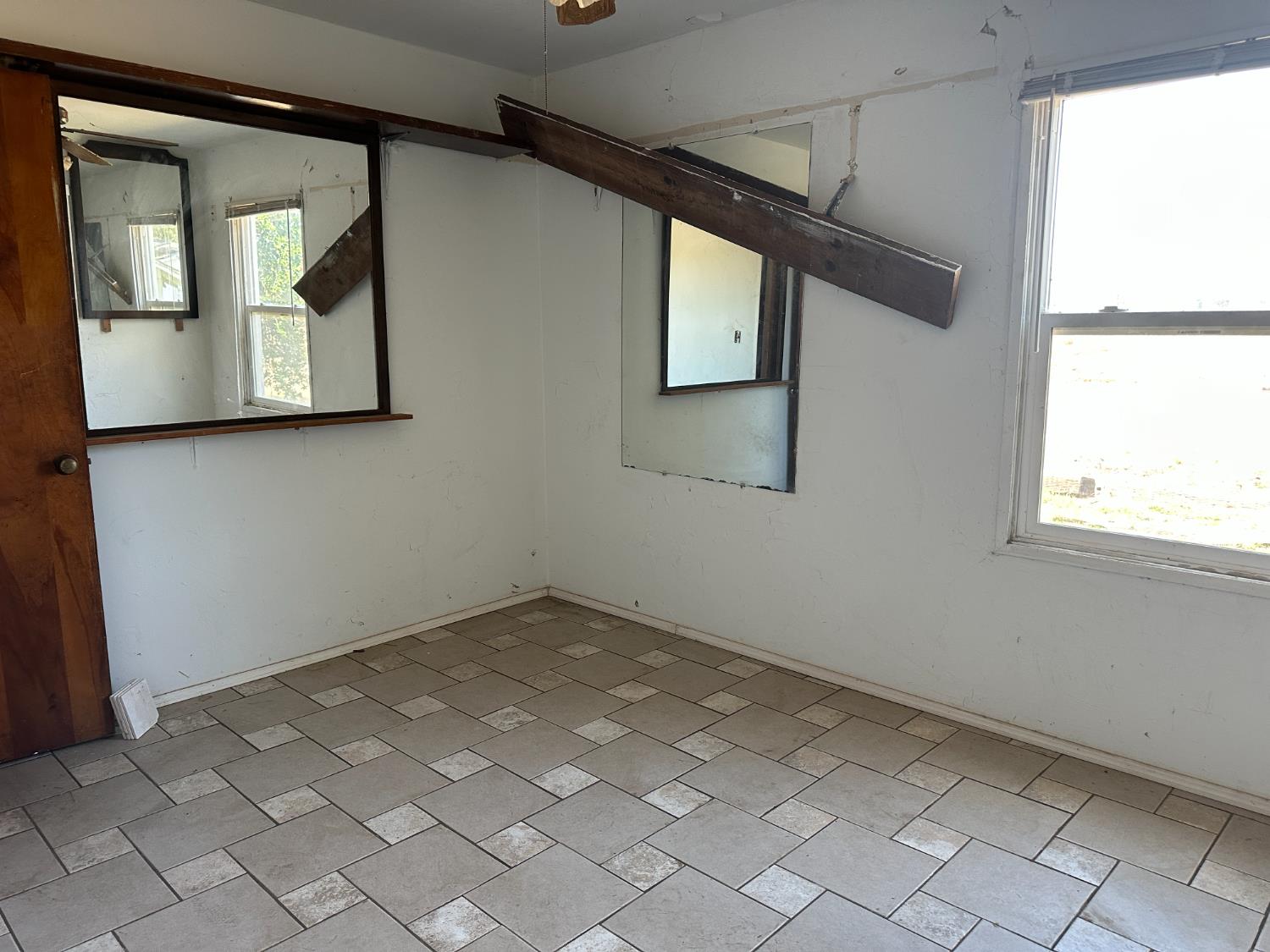 19637 E American Ave, Reedley, CA 93654