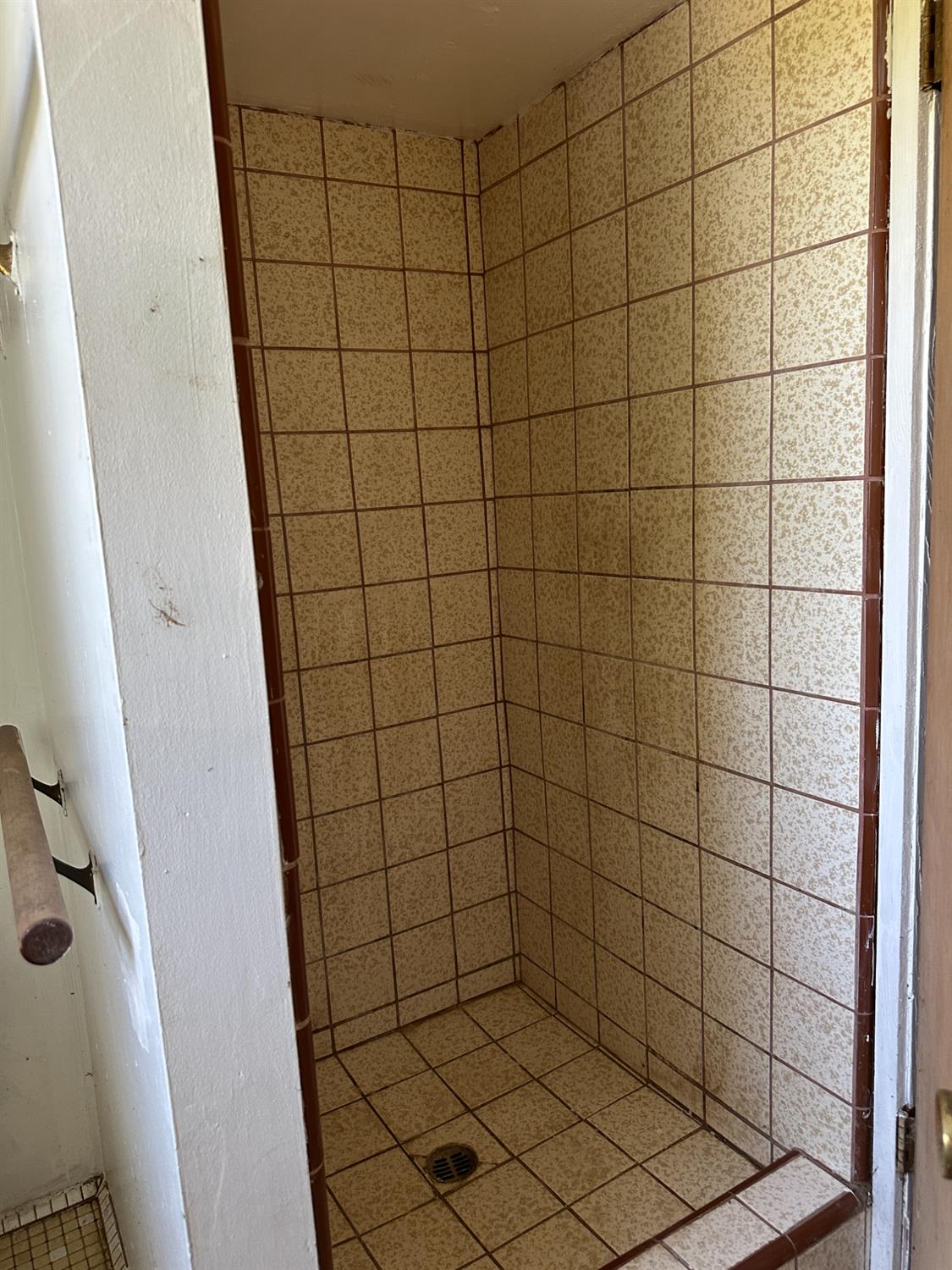 19637 E American Ave, Reedley, CA 93654