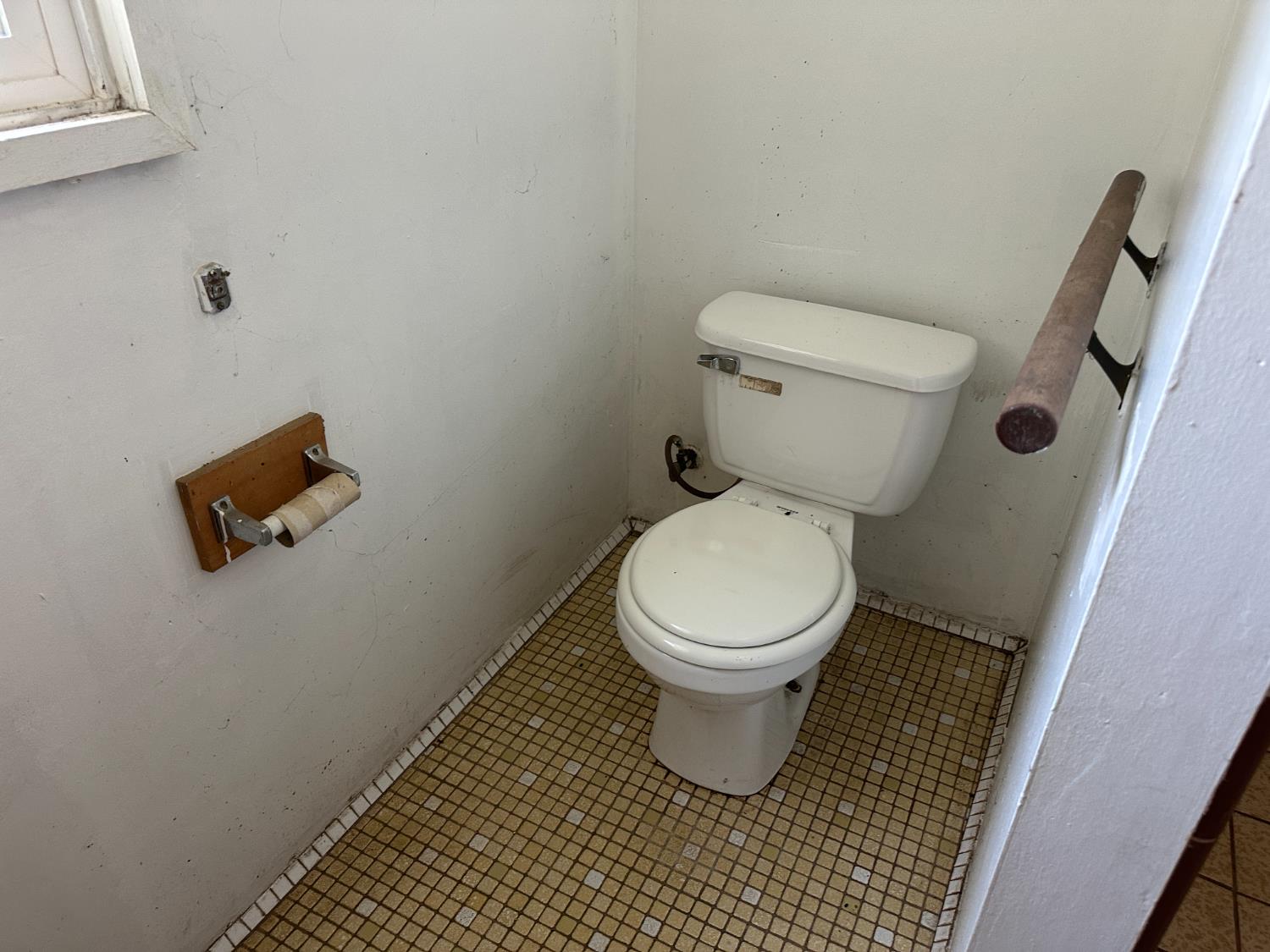 19637 E American Ave, Reedley, CA 93654