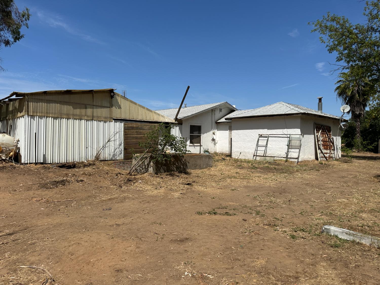 19637 E American Ave, Reedley, CA 93654