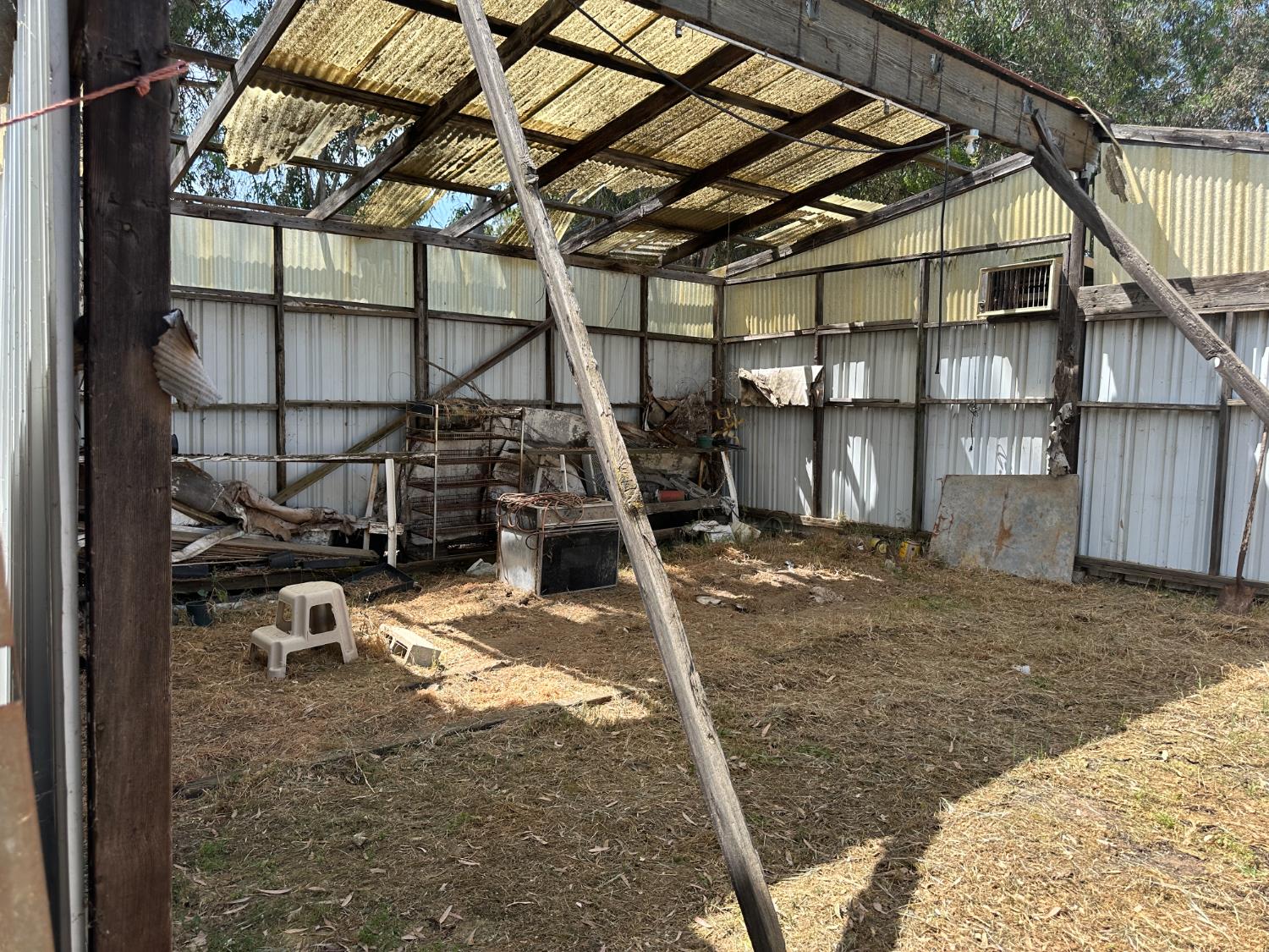 19637 E American Ave, Reedley, CA 93654