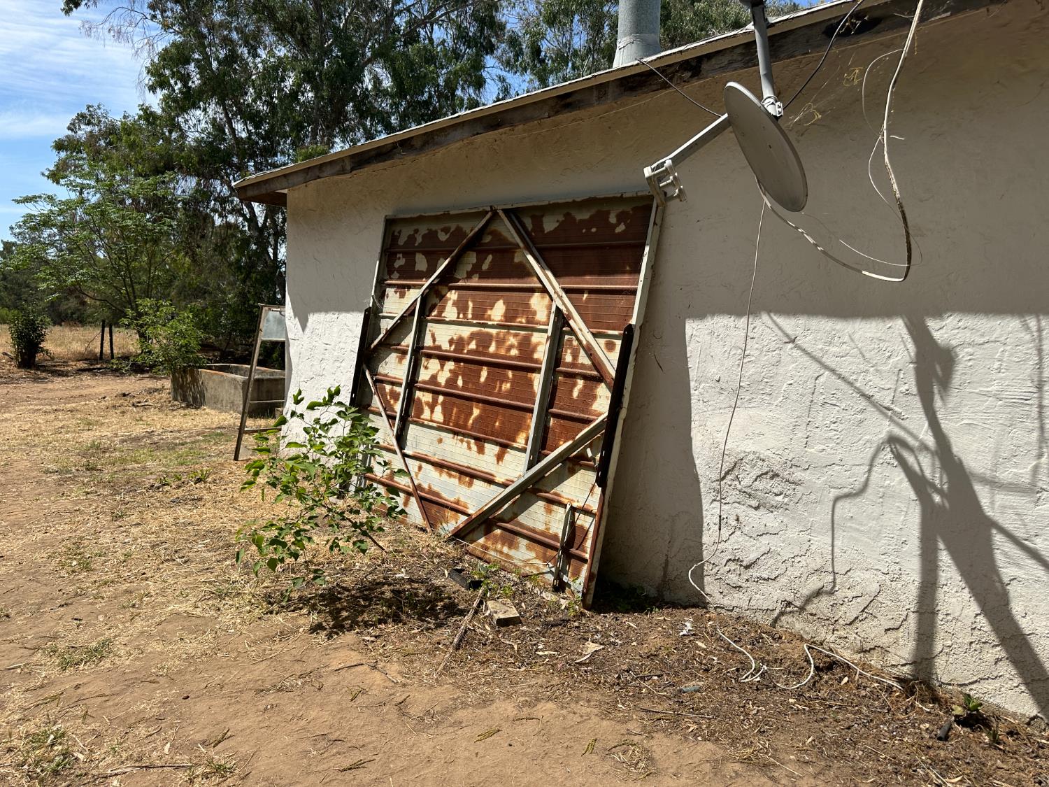 19637 E American Ave, Reedley, CA 93654