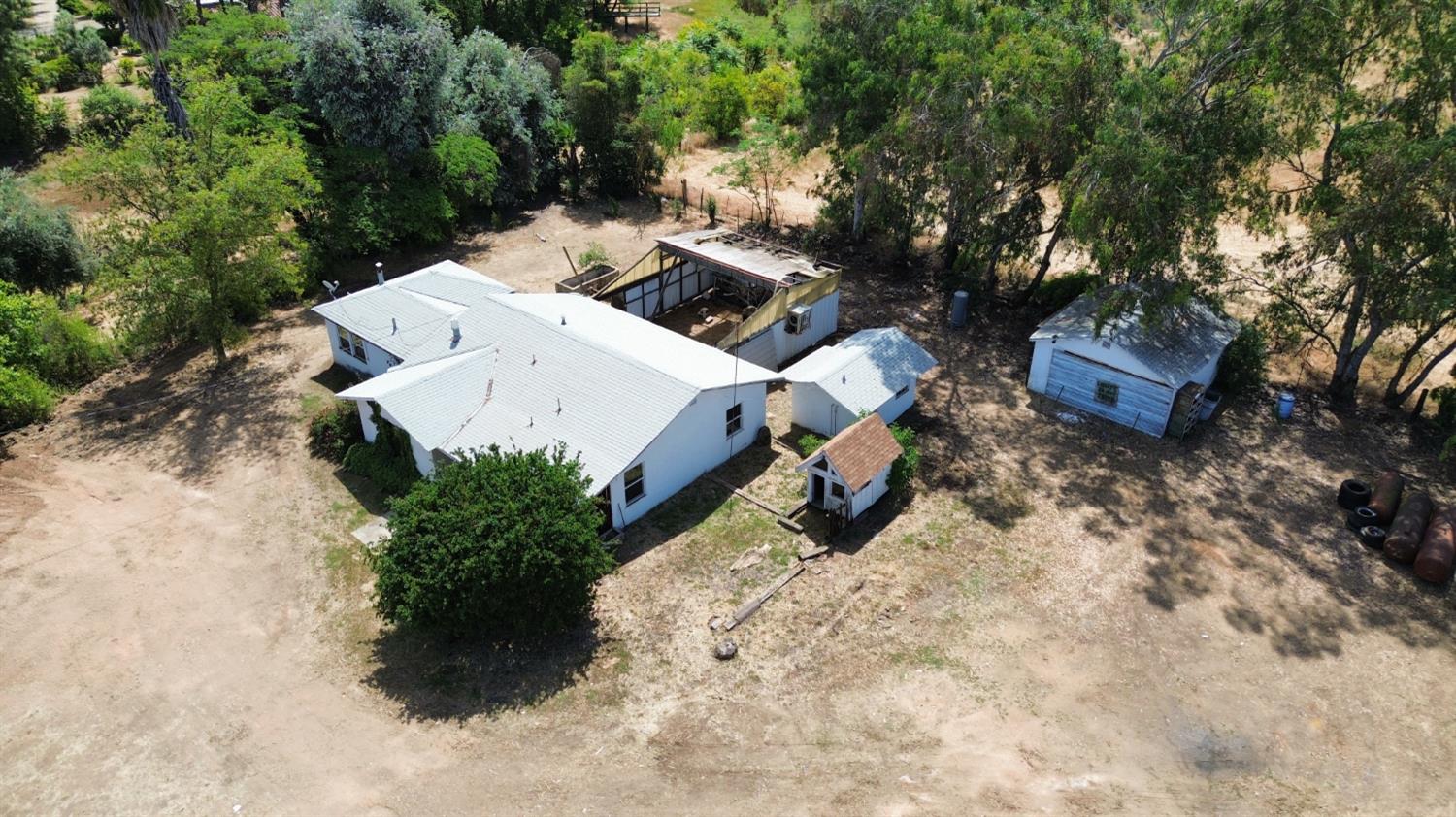 19637 E American Ave, Reedley, CA 93654