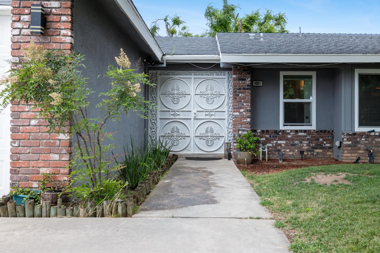 4091 N Katy Ave, Fresno, CA 93722