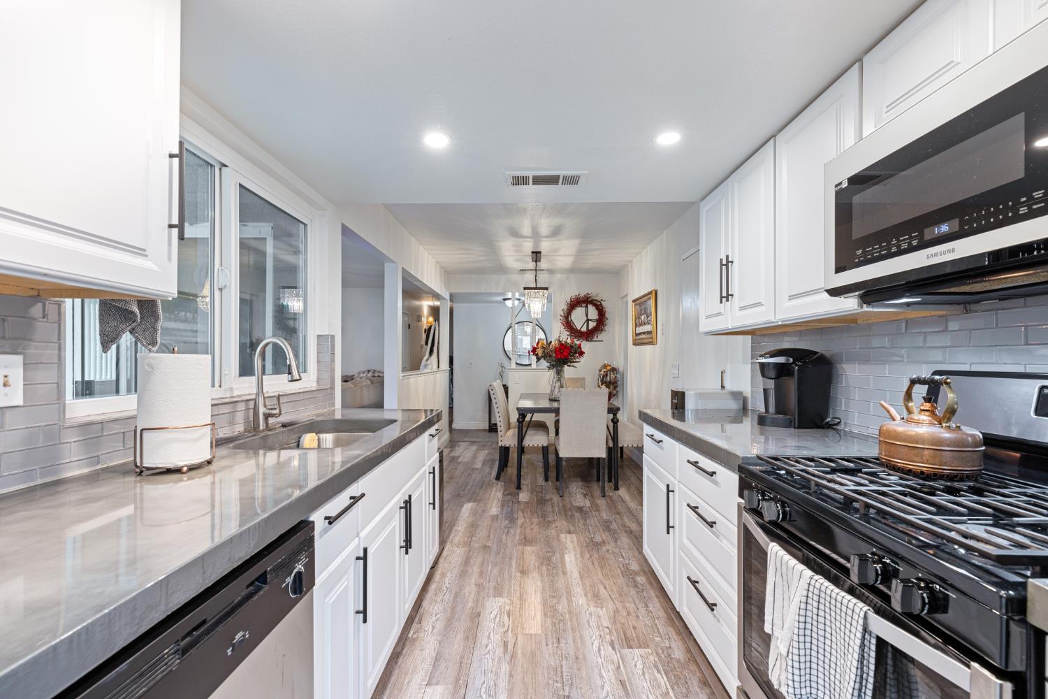 4091 N Katy Ave, Fresno, CA 93722